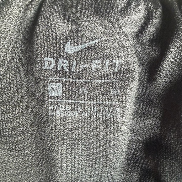Nike Women's Dri-Fit Solid Tempo Running Shorts XL - Picture 6 of 6